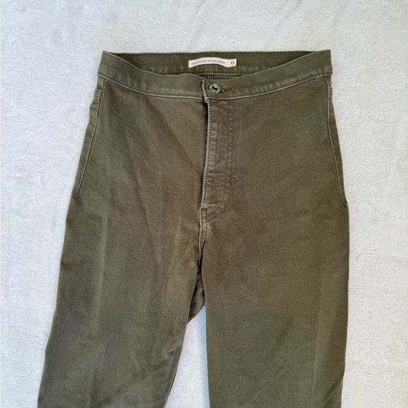 Levi's Women’s Olive Green Runaround Super Skinny High Rise Jeans Women XS - Picture 6 of 11